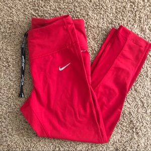 NIKE Dri-Fit Crop Leggings